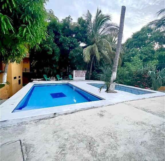 فندق Posada Playa Manzanillo