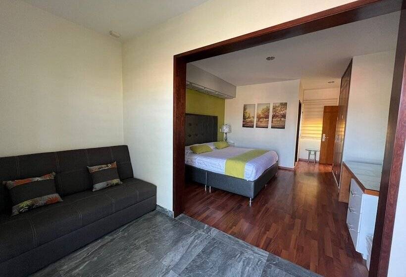 فندق Tierra Roja