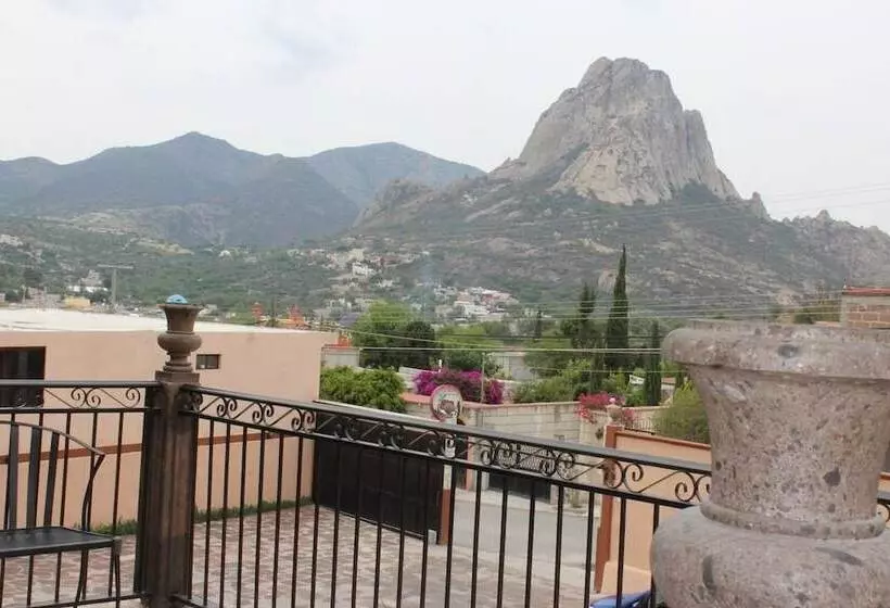 ホテル Villa Bernal