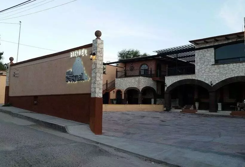 ホテル Villa Bernal