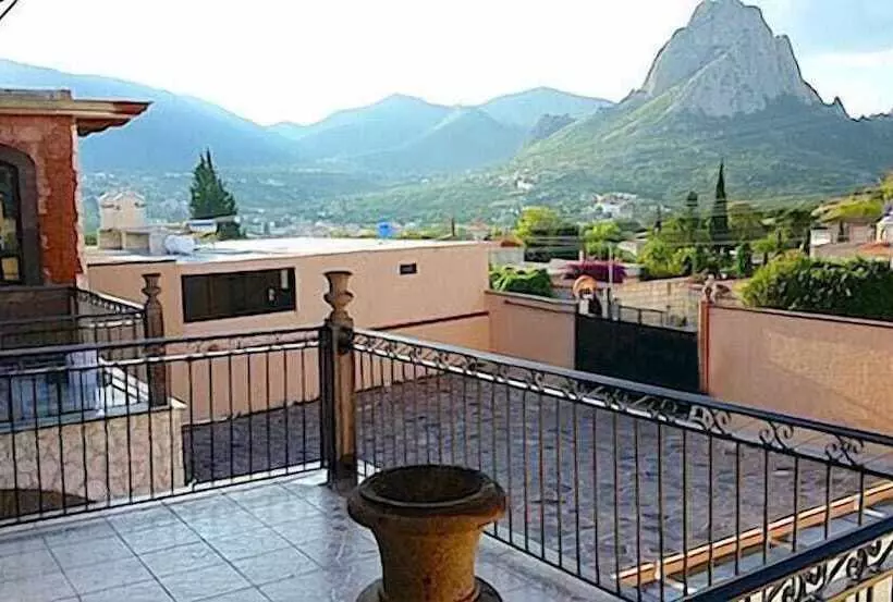 ホテル Villa Bernal