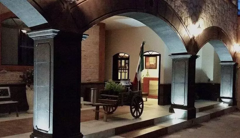 ホテル Villa Bernal