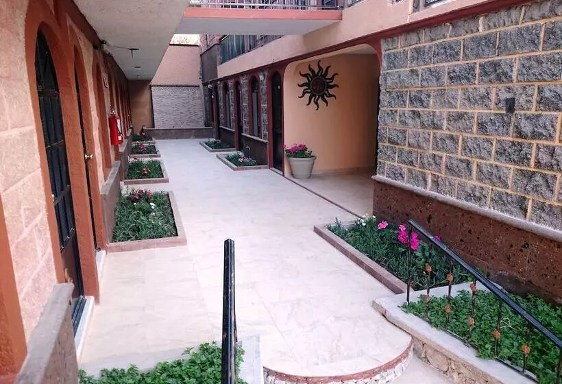ホテル Villa Bernal