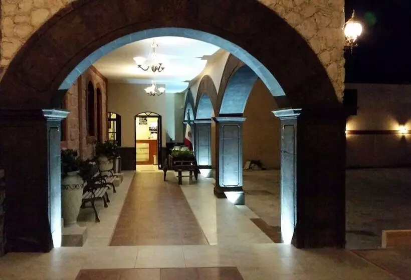 ホテル Villa Bernal