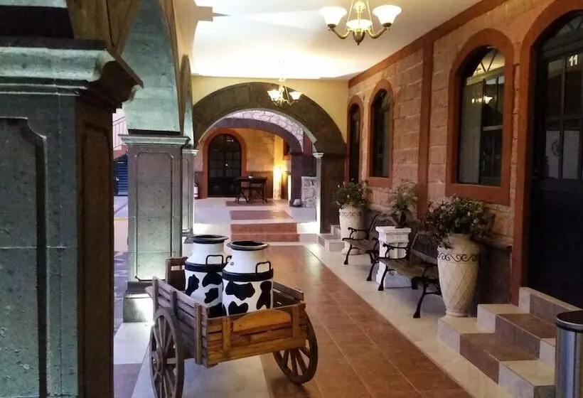 ホテル Villa Bernal
