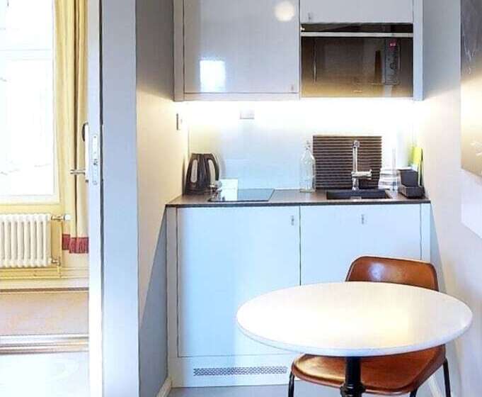 ホテル The Apartments Company   The Sweet