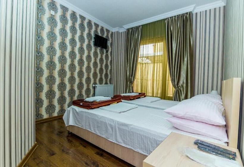 هتل Guglux &wine Cellar