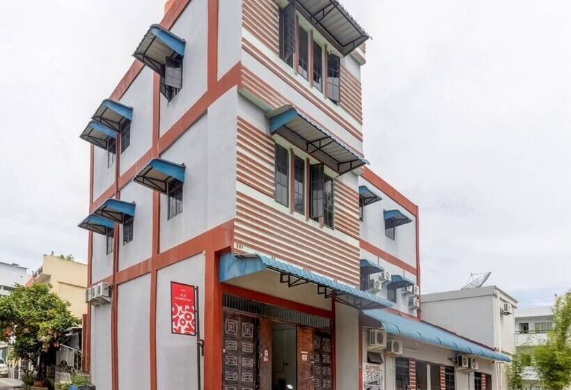 호텔 Jeje Homestay By Oyo Rooms