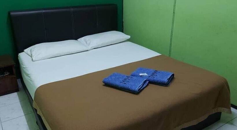 בית מלון כפרי Milion Inn By Oyo Rooms