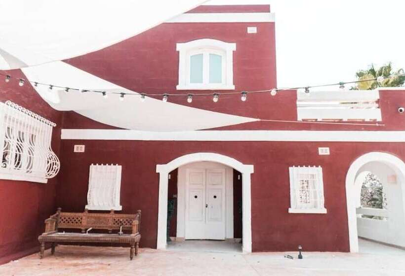 هتل The Red Farm Relais & Spa