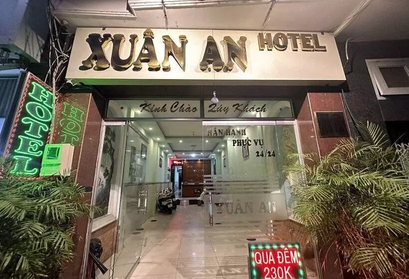 Xuan An Hotel   By Bay Luxury