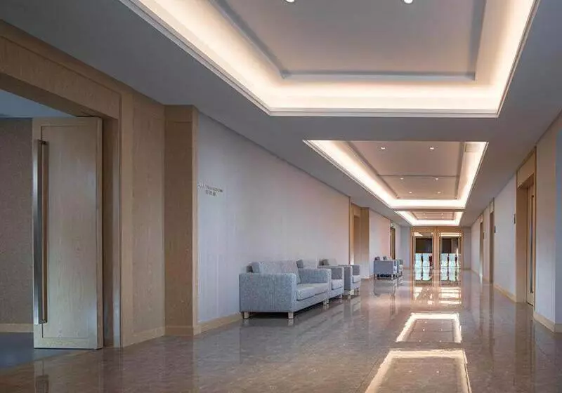 Kyriad Marvelous Hotel Dongguan Huangjiang Jingyi