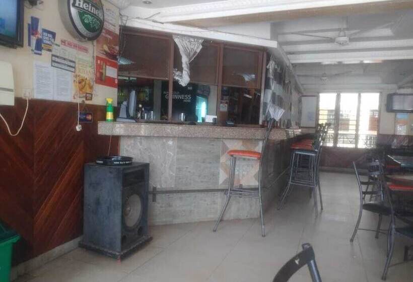 هتل Maghonyi Resort