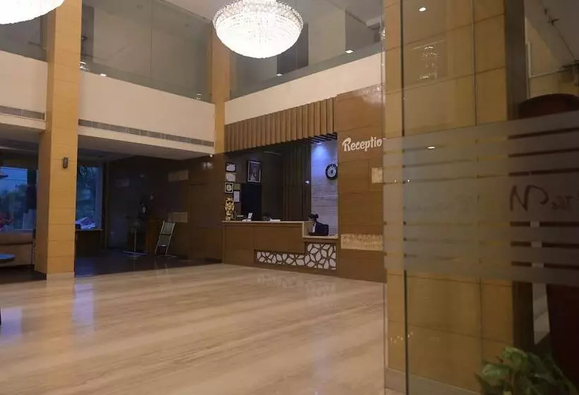 リゾートホテル The Wave International