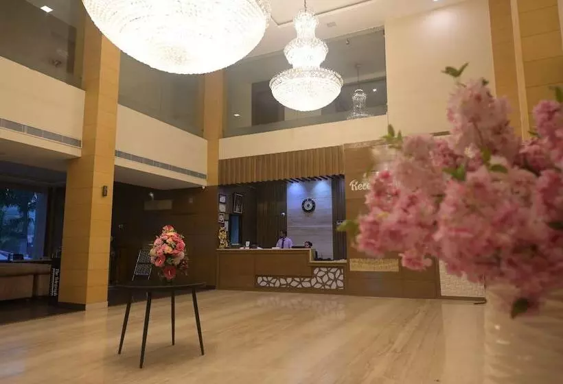 リゾートホテル The Wave International