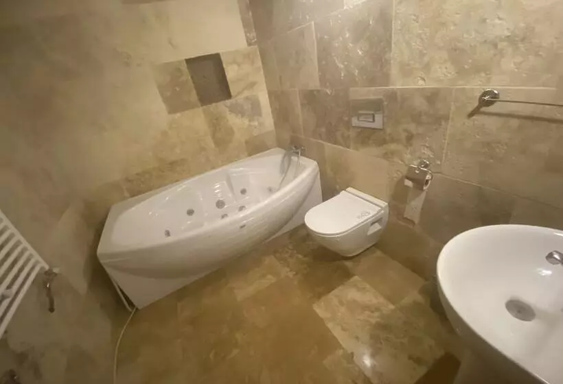 Yeşilöz Inn Cave Otel