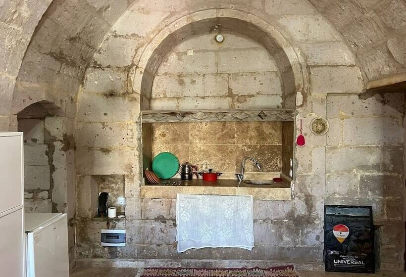 Yeşilöz Inn Cave Otel