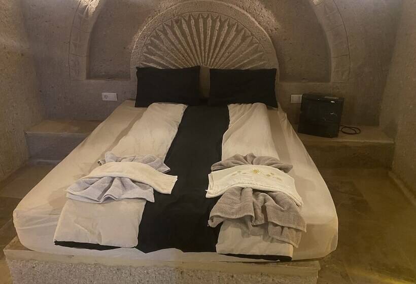 Yeşilöz Inn Cave Otel