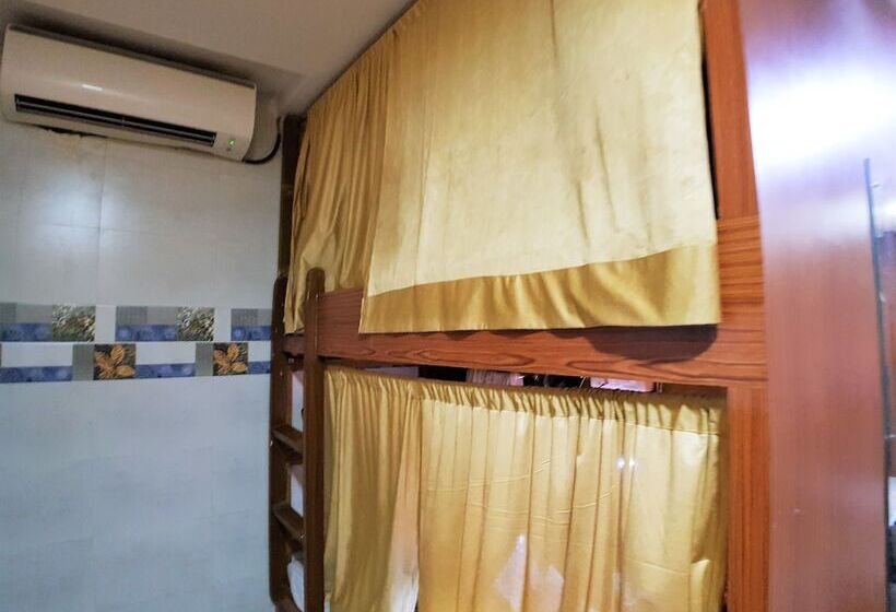 Hexa Ahlan Dorm Hostel