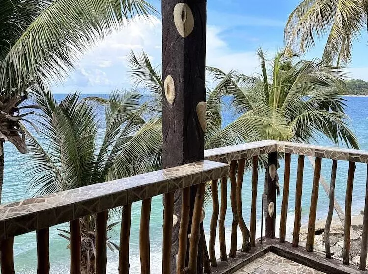 Aamiaismajoitus (B&B) Bamboo House Beach Lodge & Restaurant