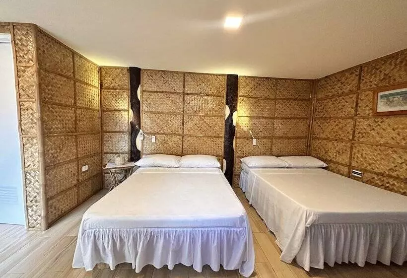 Aamiaismajoitus (B&B) Bamboo House Beach Lodge & Restaurant