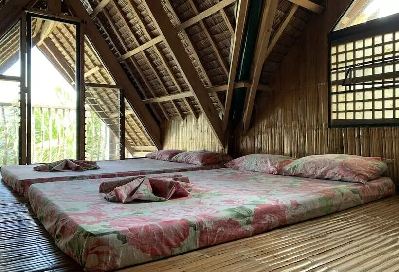 Aamiaismajoitus (B&B) Bamboo House Beach Lodge & Restaurant