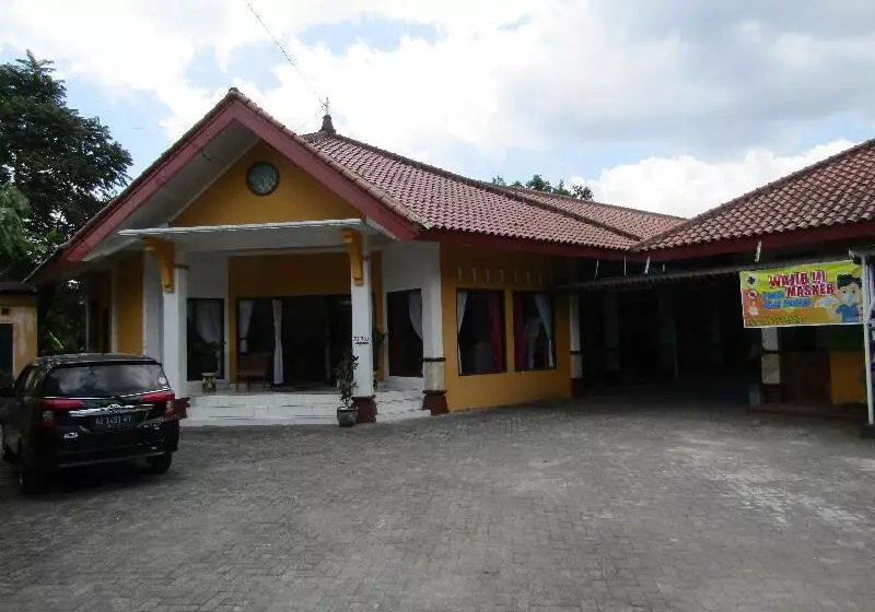 Hotelli Bip Tawangmangu