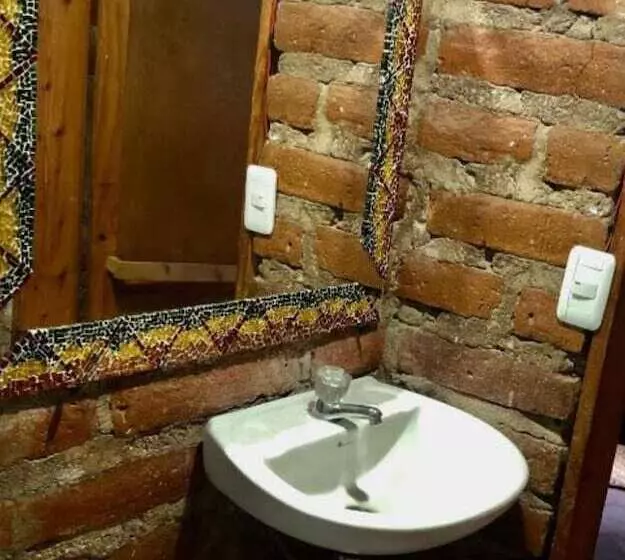 Hotelli Cabañas Balcón Del Lago