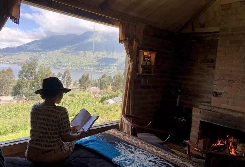 Hotelli Cabañas Balcón Del Lago