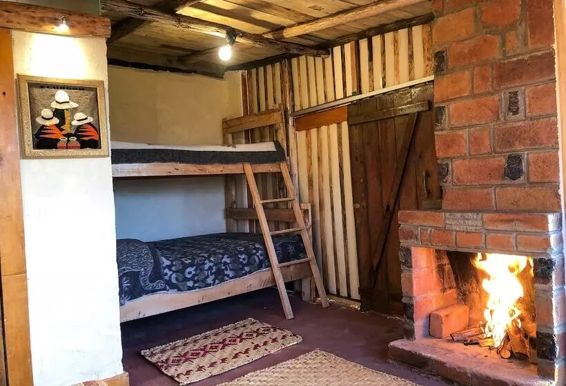 Hotelli Cabañas Balcón Del Lago