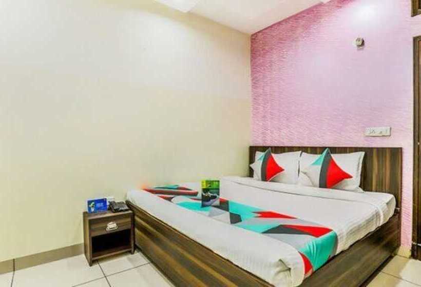 هتل Fabexpress Mayank Palace