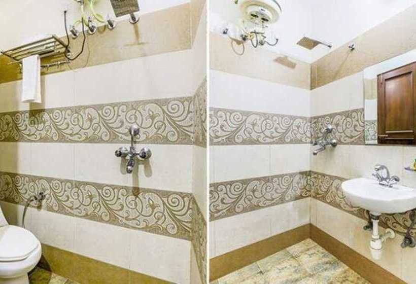 هتل Fabexpress Mayank Palace