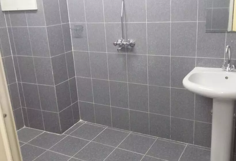 هتل Golden Seasons Furnished Apartments 1