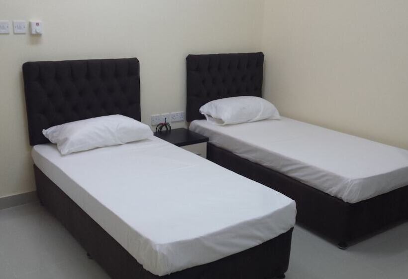 هتل Golden Seasons Furnished Apartments 1