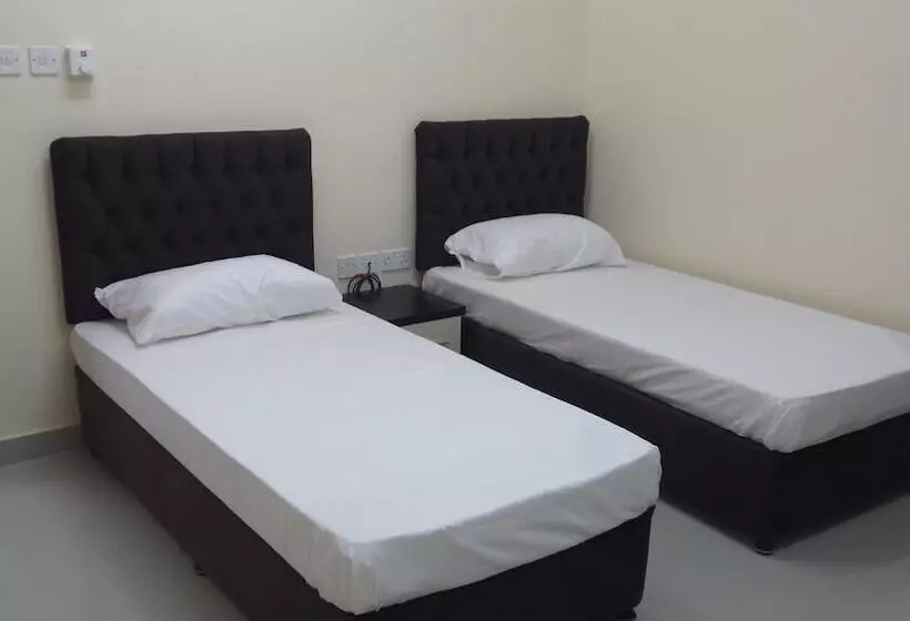 هتل Golden Seasons Furnished Apartments 1