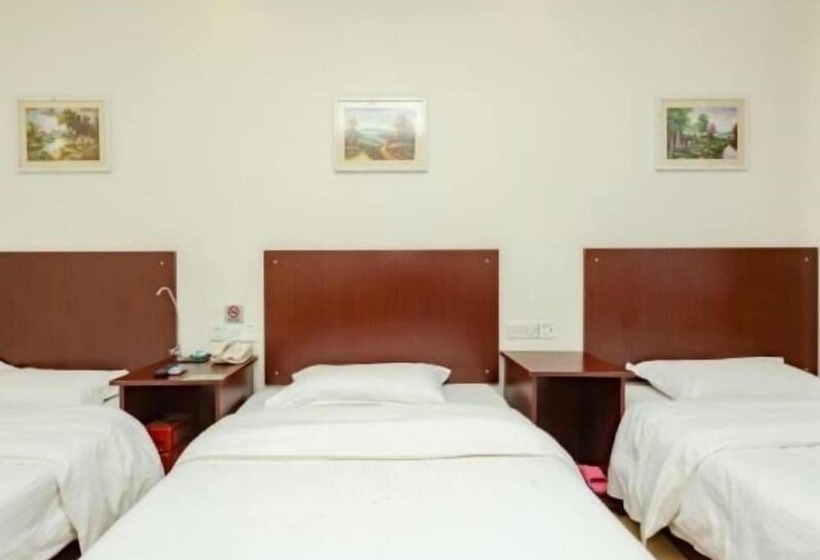 Отель Greentree Alliance Jinan Licheng Town Yaohua Road Yaoqiang Airport