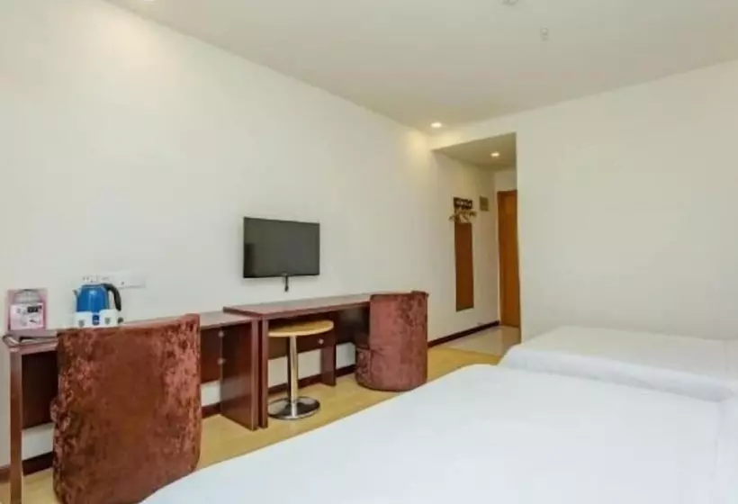 Hotelli Greentree Alliance Jinan Licheng Town Yaohua Road Yaoqiang Airport