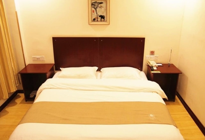 Отель Greentree Alliance Jinan Licheng Town Yaohua Road Yaoqiang Airport