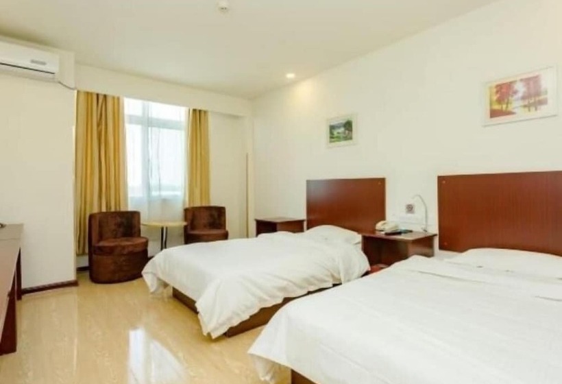 Отель Greentree Alliance Jinan Licheng Town Yaohua Road Yaoqiang Airport