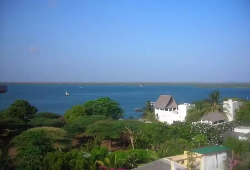 هتل Morocco House