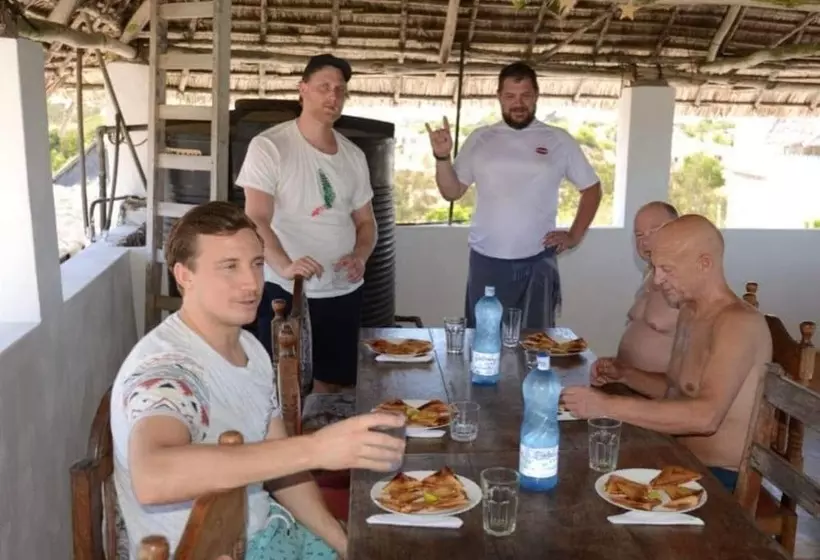 هتل Morocco House