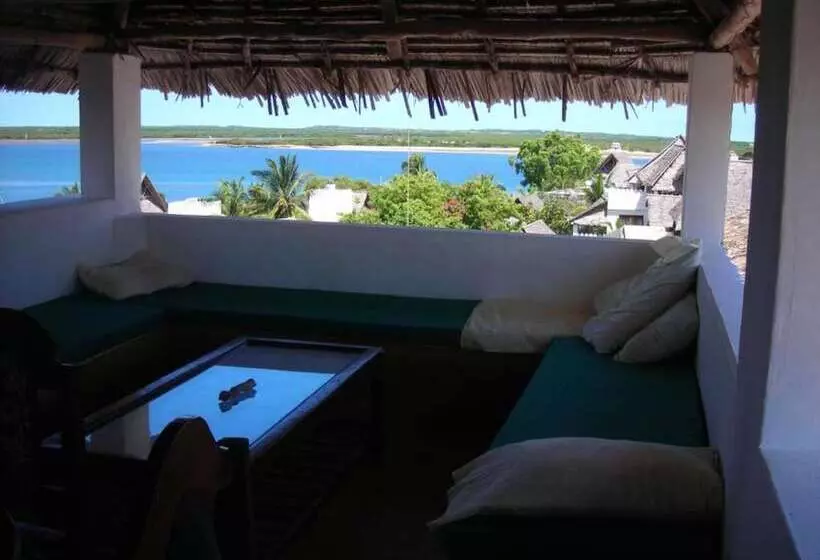 هتل Morocco House