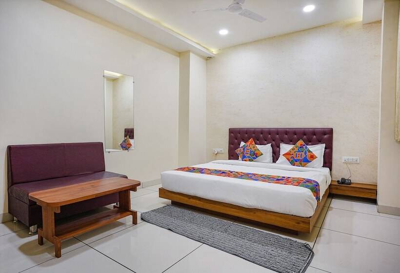 Fabhotel Sukh Vilas
