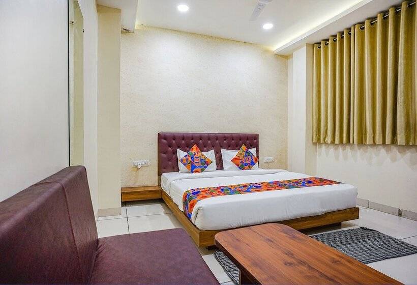 Fabhotel Sukh Vilas