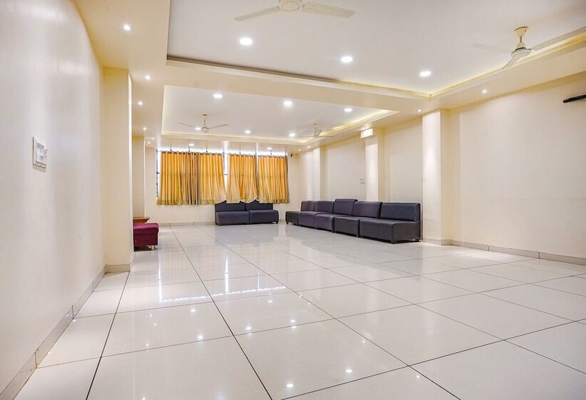Fabhotel Sukh Vilas