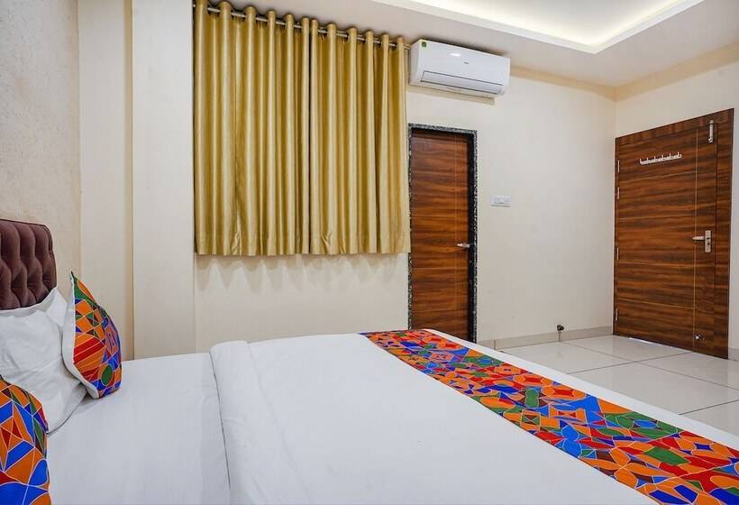 Fabhotel Sukh Vilas