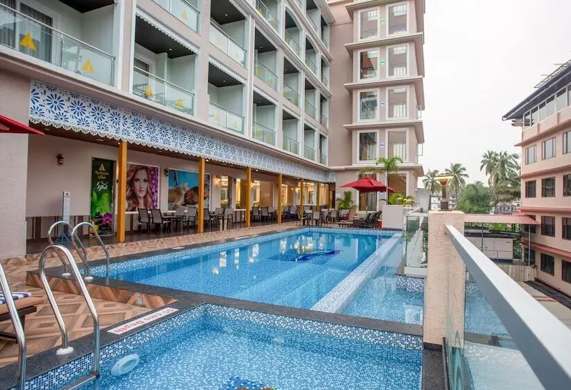 هتل The Avenue Grand