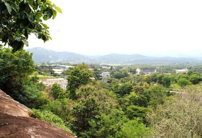 בית מלון כפרי Victoria Range Holiday Resort