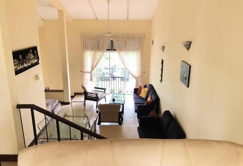 בית מלון כפרי Victoria Range Holiday Resort