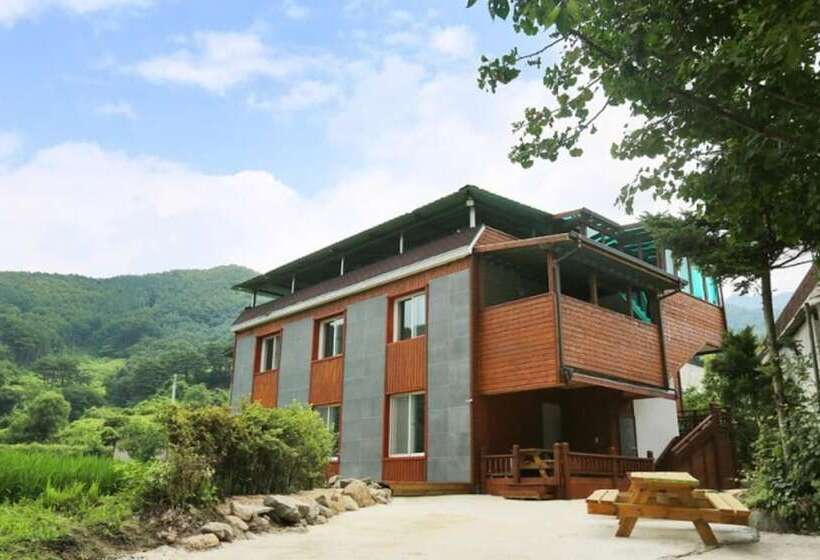 Muju Deogyusansup Pension